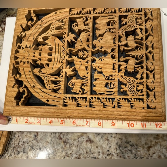 Hand Carved Noah’s Ark plaque - Picture 3 of 9